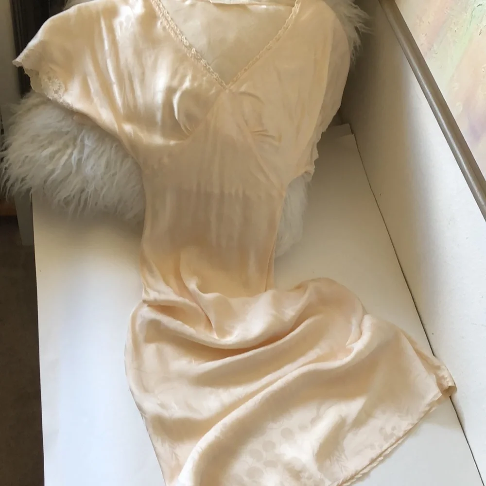 Spell Jacquard Petal Night-Gown Sz Xs - Picture 10 of 11